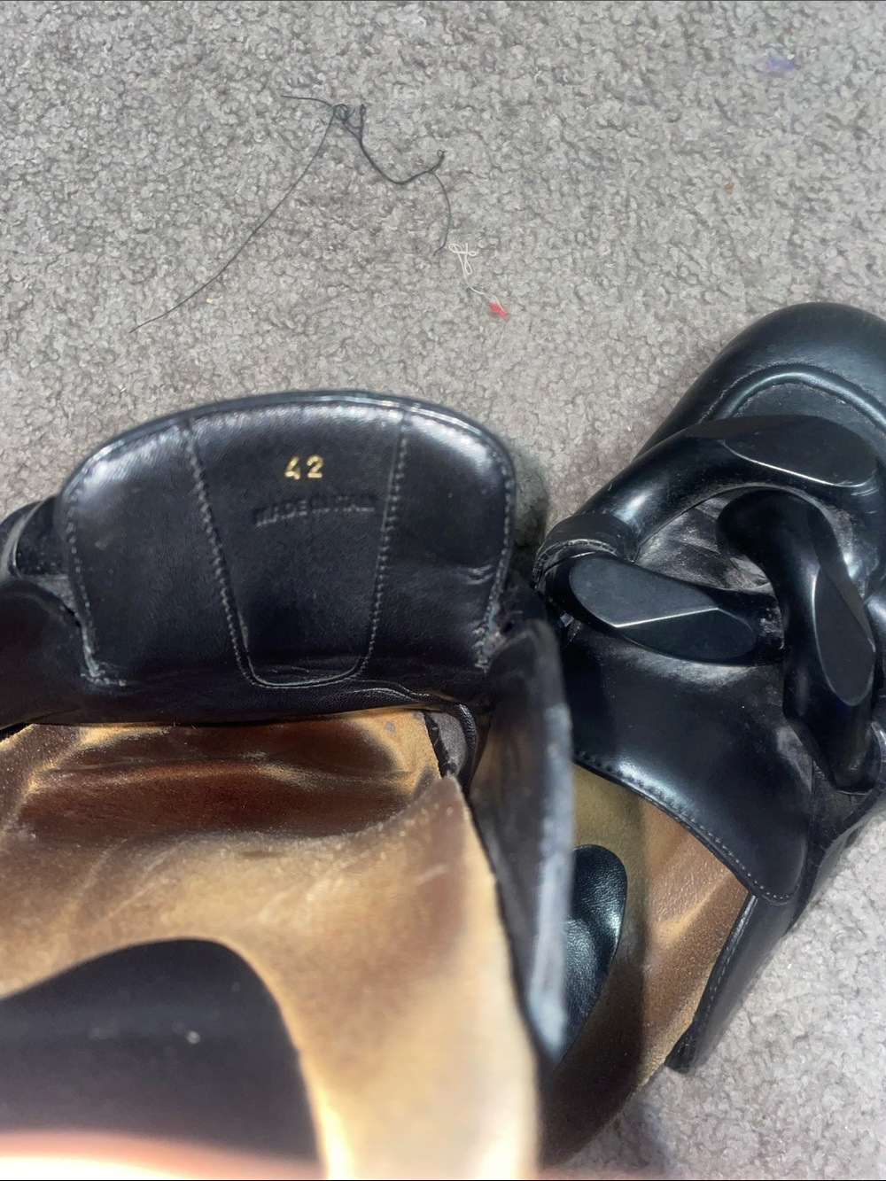 JW ANDERSON Black Leather Slide with Gold Insole - Picture 6 of 6